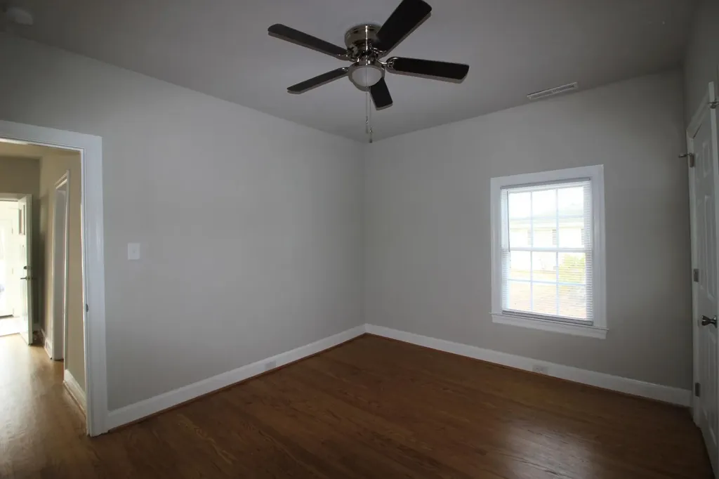 212 N Main Street Holly Springs NC 27540