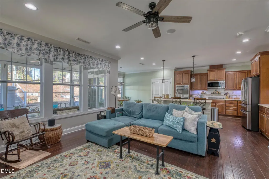 93 Woods Manor Lane Clayton NC 27527