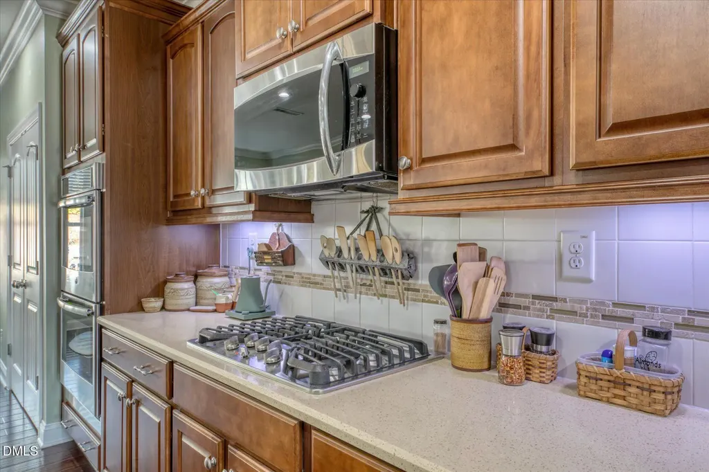 93 Woods Manor Lane Clayton NC 27527