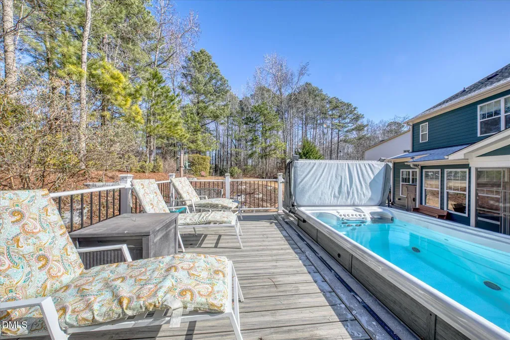 93 Woods Manor Lane Clayton NC 27527