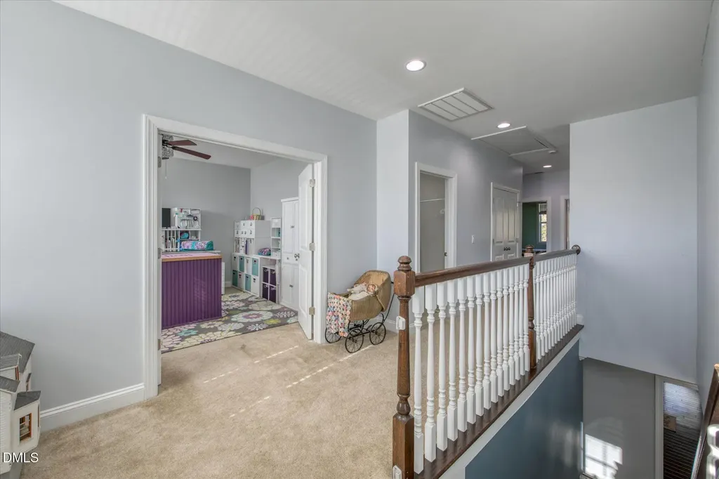 93 Woods Manor Lane Clayton NC 27527