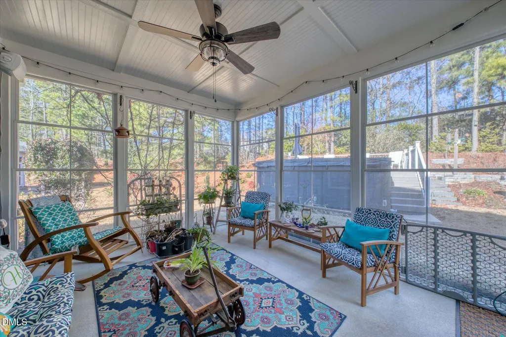 93 Woods Manor Lane Clayton NC 27527