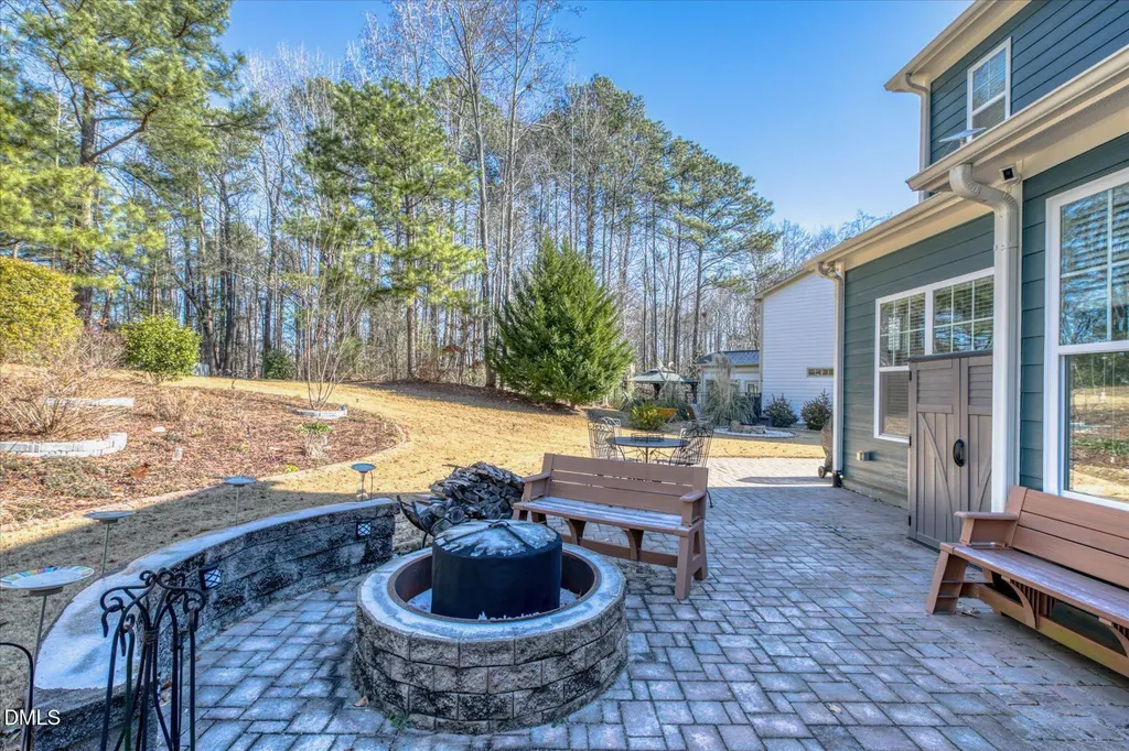 93 Woods Manor Lane Clayton NC 27527