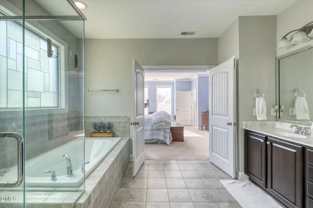 93 Woods Manor Lane Clayton NC 27527