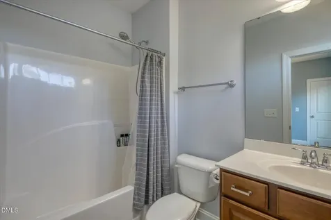 93 Woods Manor Lane Clayton NC 27527
