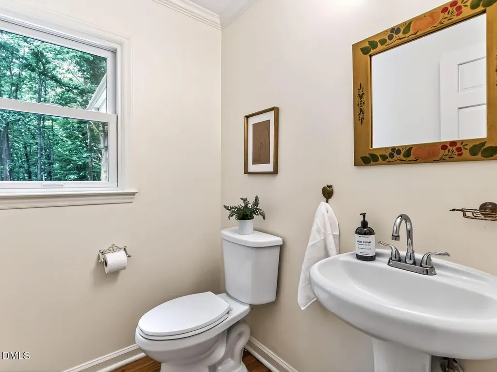10101 Daviton Court Raleigh NC 27615