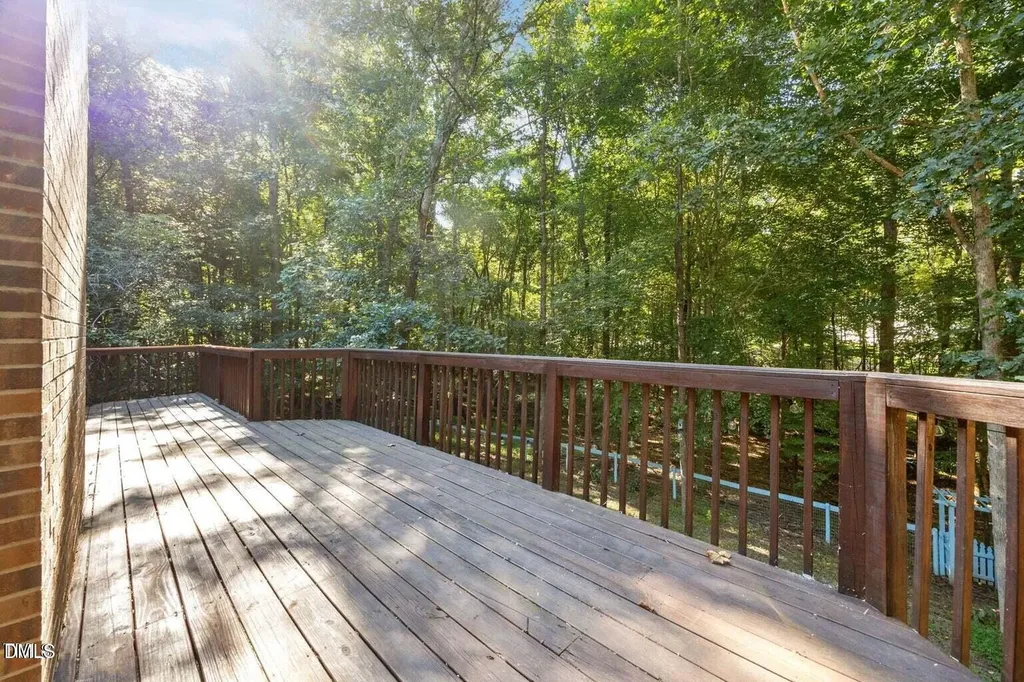 10101 Daviton Court Raleigh NC 27615
