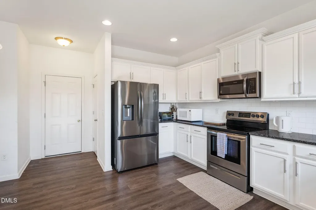 70 Gaillardia Way Clayton NC 27527
