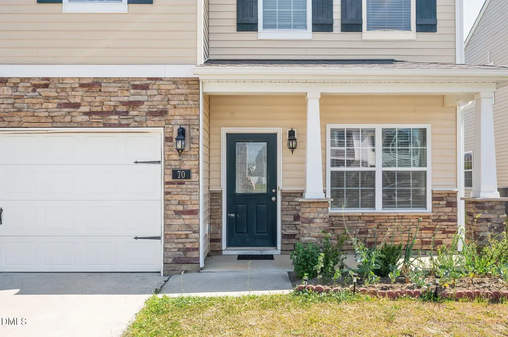 70 Gaillardia Way Clayton NC 27527