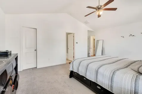 70 Gaillardia Way Clayton NC 27527