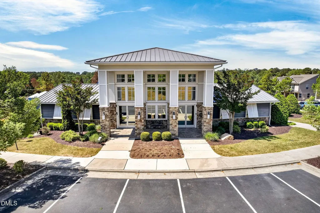 609 Traditions Grande Boulevard Wake Forest NC 27587