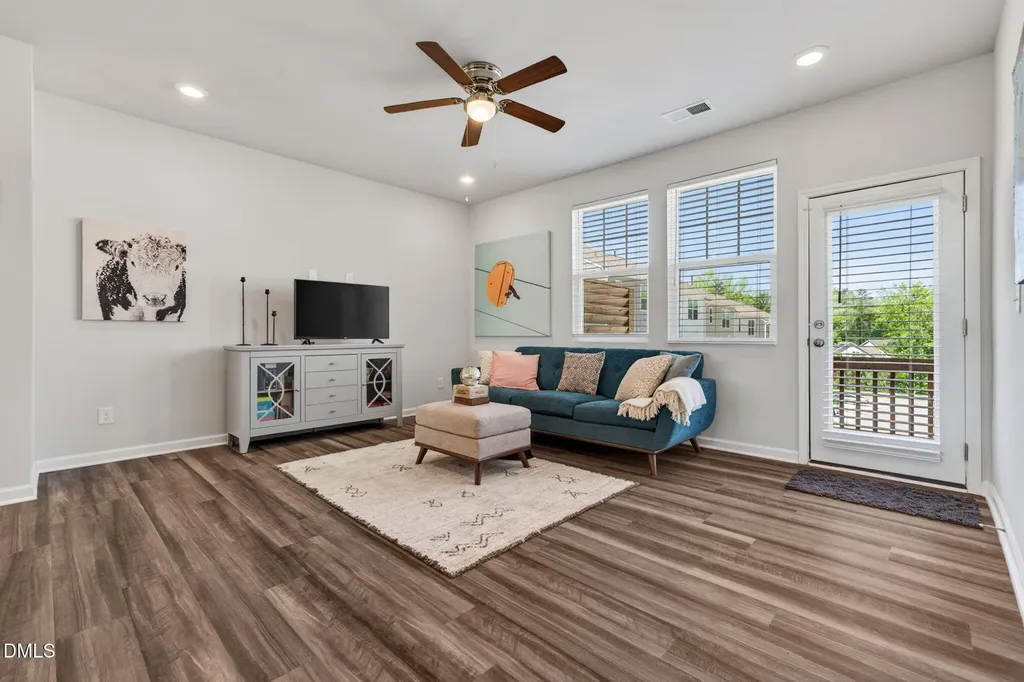 609 Traditions Grande Boulevard Wake Forest NC 27587
