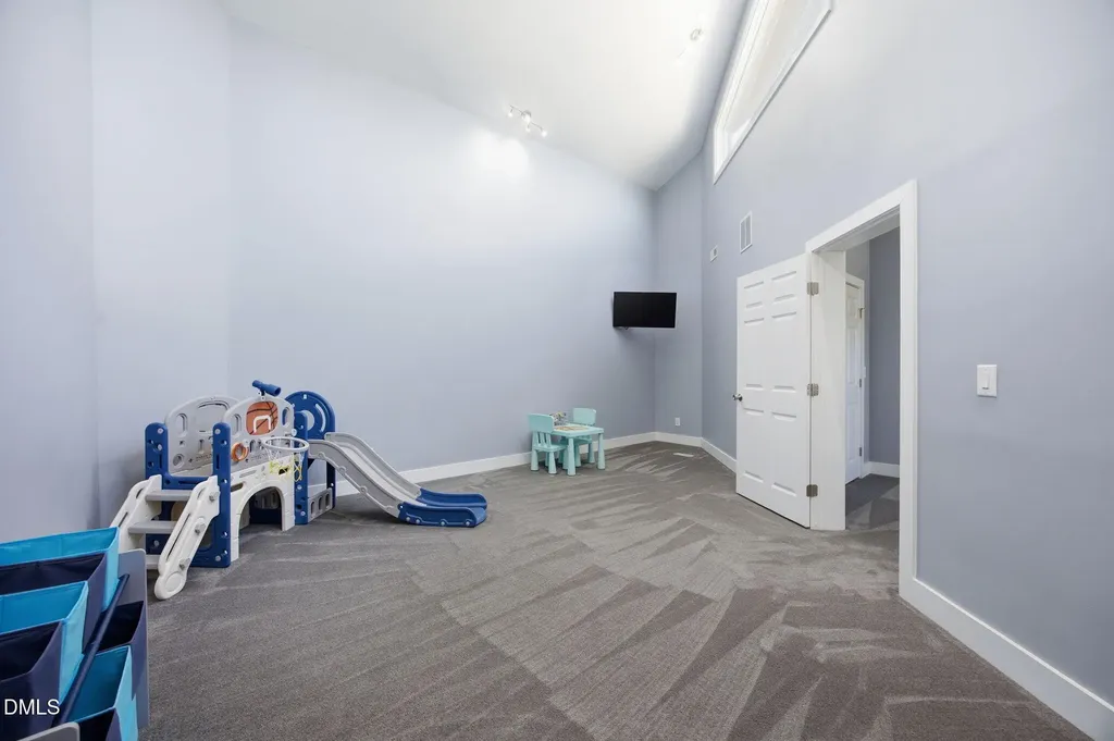 8308 Belgium Drive Raleigh NC 27606