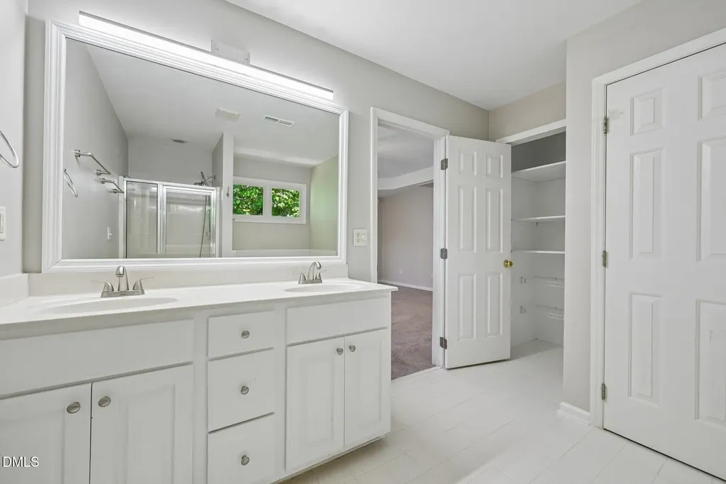 10806 Matson Place Raleigh NC 27614