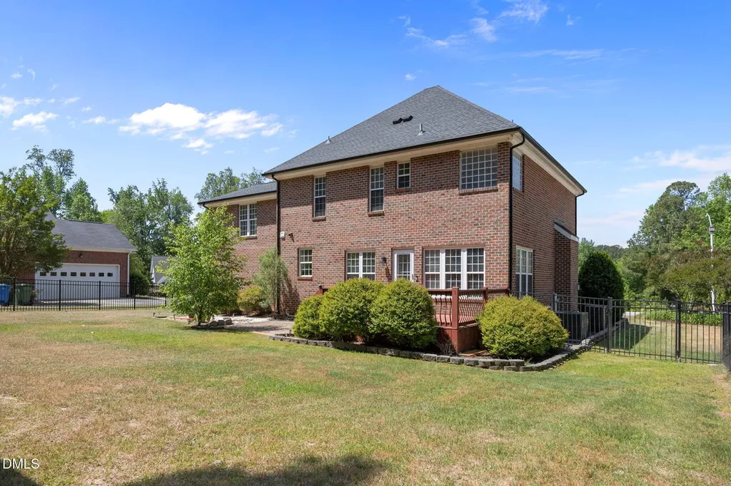 1325 Old Regent Drive Fuquay Varina NC 27526