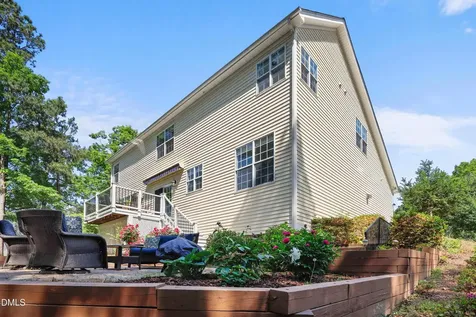 1202 Fairfax Woods Drive Apex NC 27502