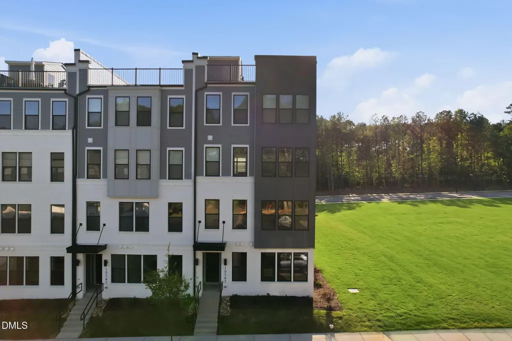 10567 Pleasant Branch Drive Raleigh NC 27614