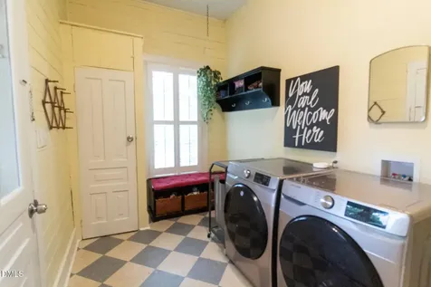 115 W Franklin Street Youngsville NC 27596