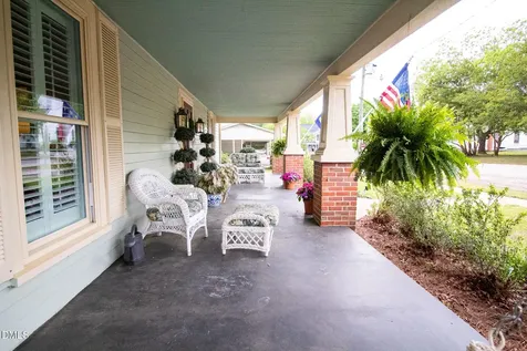 115 W Franklin Street Youngsville NC 27596