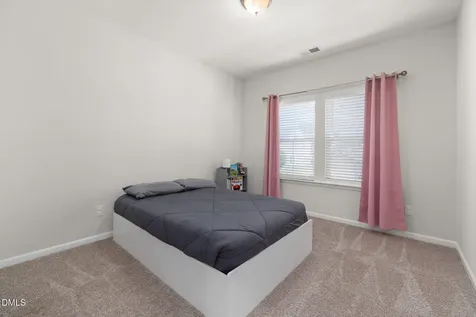 3422 Longleaf Estates Drive Raleigh NC 27616