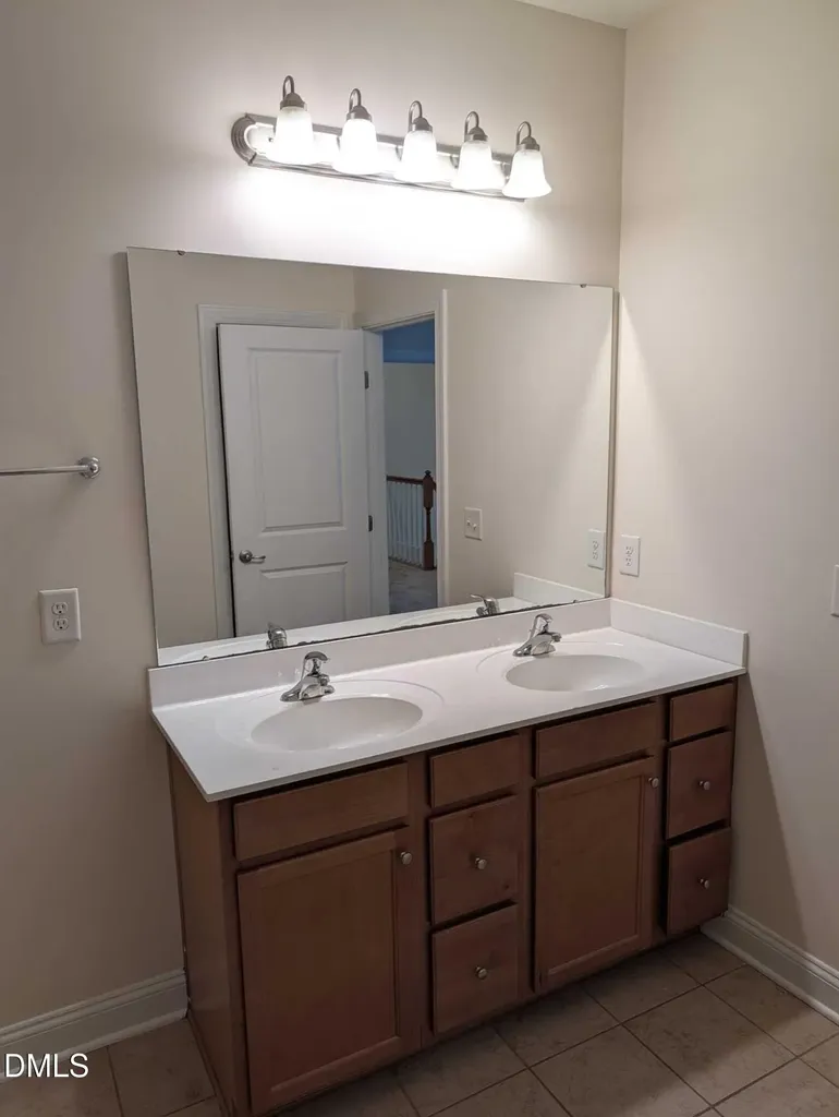 2021 Aventon Lane Morrisville NC 27560