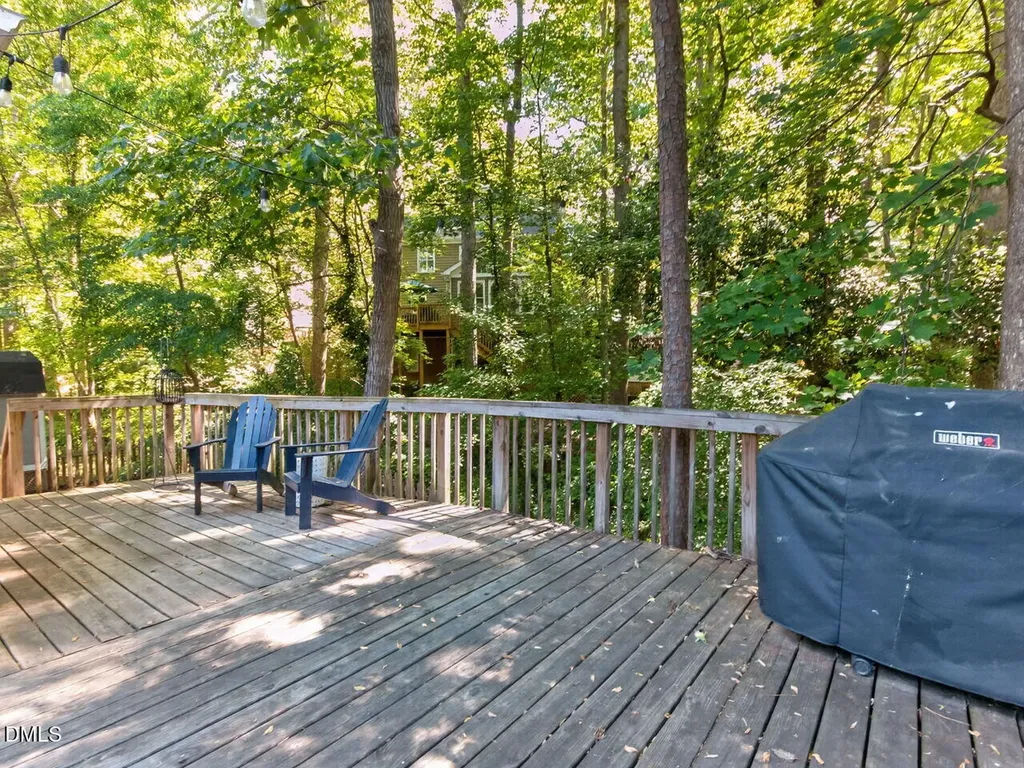 6004 Tarnhour Court Raleigh NC 27612