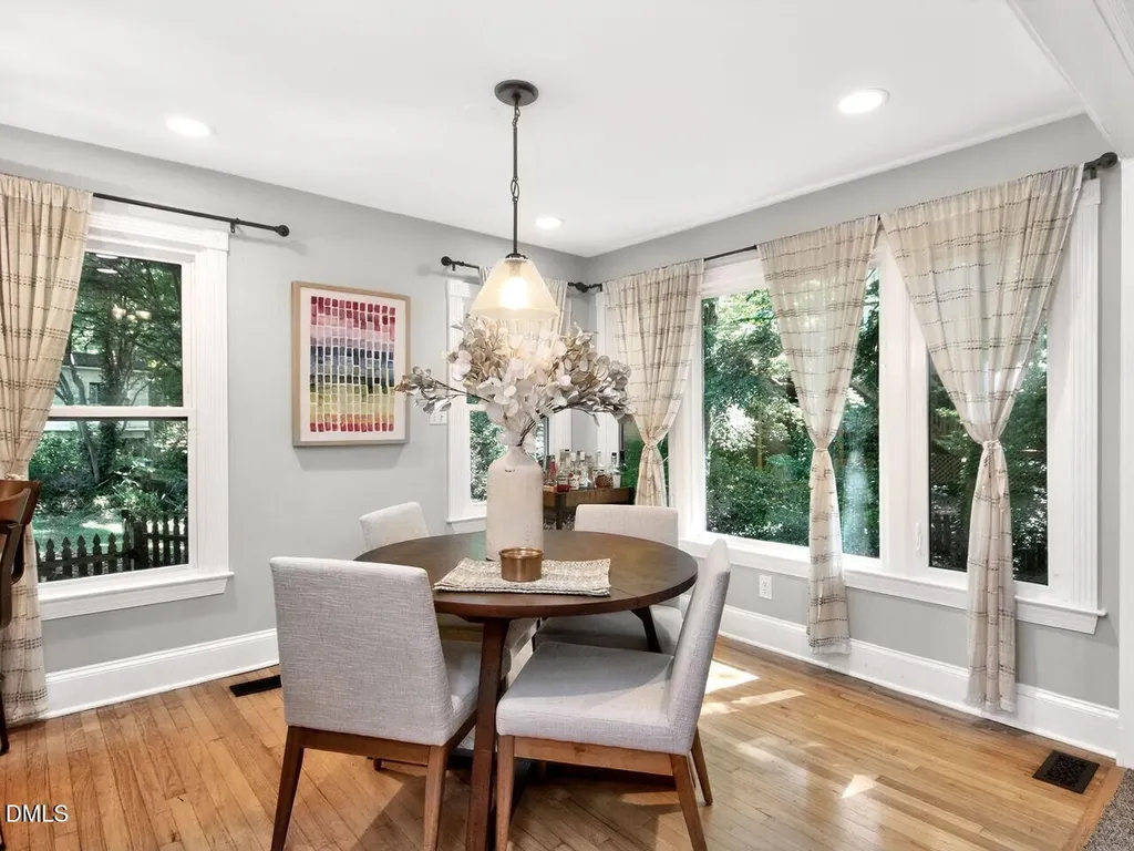 6004 Tarnhour Court Raleigh NC 27612
