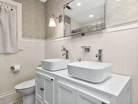 6004 Tarnhour Court Raleigh NC 27612