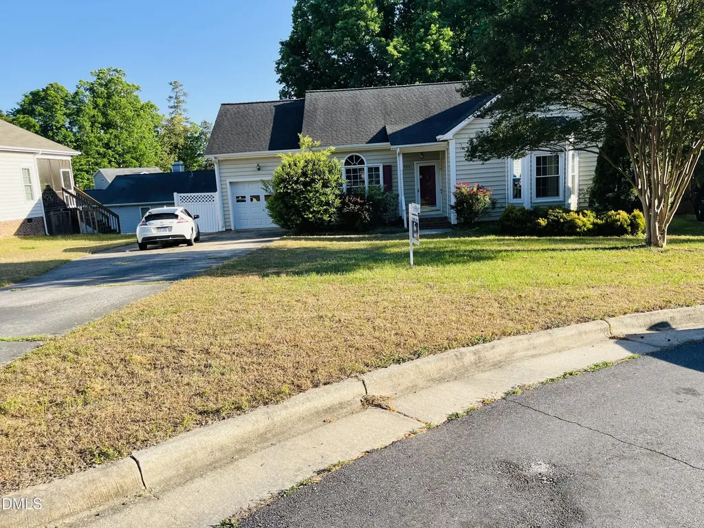504 Quest Ridge Drive Fuquay Varina NC 27526