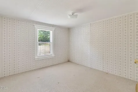 3226 Eldridge Road Newton Grove NC 28366