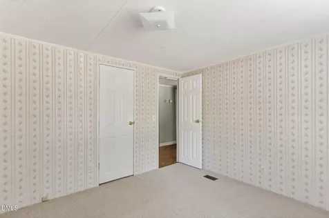 3226 Eldridge Road Newton Grove NC 28366