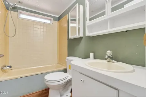 3226 Eldridge Road Newton Grove NC 28366