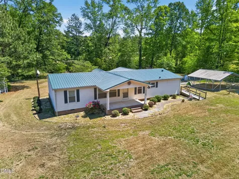 3226 Eldridge Road Newton Grove NC 28366