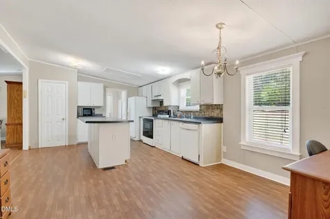3226 Eldridge Road Newton Grove NC 28366