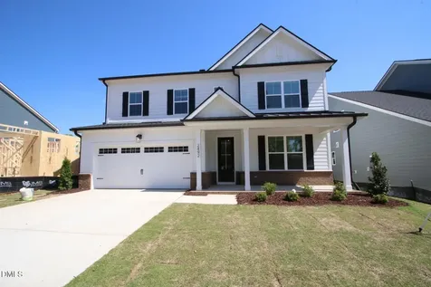 2492 Vetrina Way Apex NC 27502
