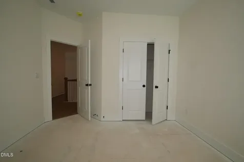 2492 Vetrina Way Apex NC 27502