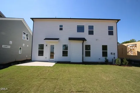 2492 Vetrina Way Apex NC 27502