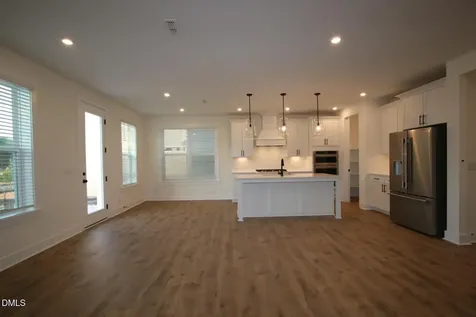 2492 Vetrina Way Apex NC 27502