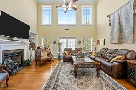 736 Meadowood Drive Burlington NC 27215