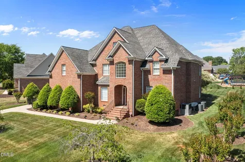 736 Meadowood Drive Burlington NC 27215