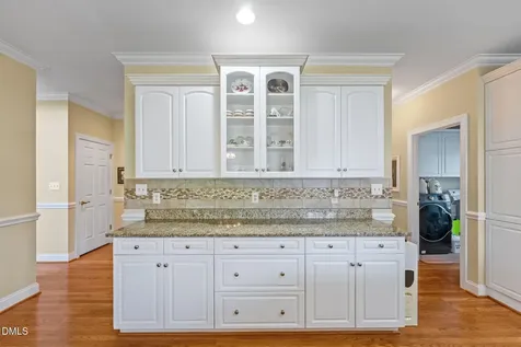 736 Meadowood Drive Burlington NC 27215