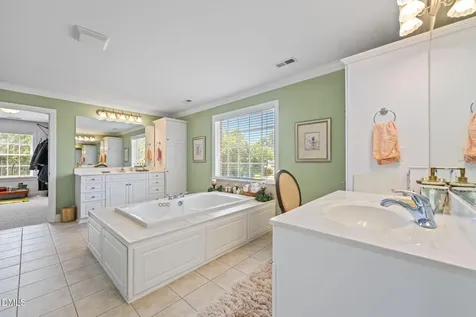 736 Meadowood Drive Burlington NC 27215