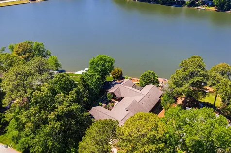 146 Lochwood West Drive Cary NC 27518