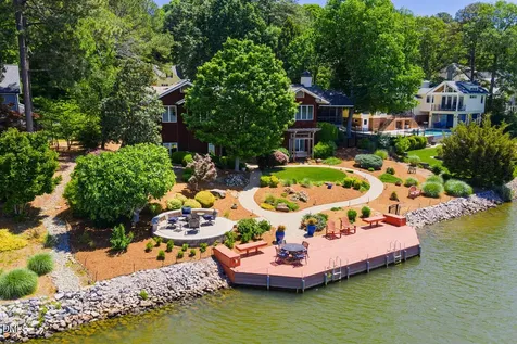 146 Lochwood West Drive Cary NC 27518