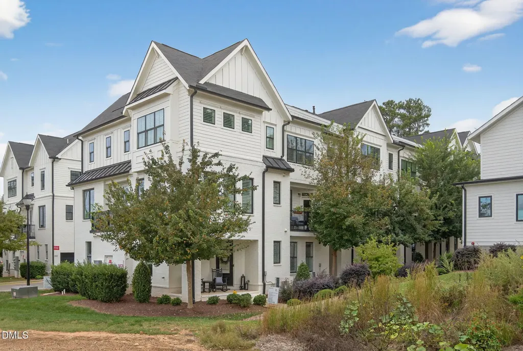 1610 Draper View Loop Raleigh NC 27608