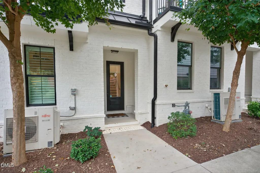 1610 Draper View Loop Raleigh NC 27608