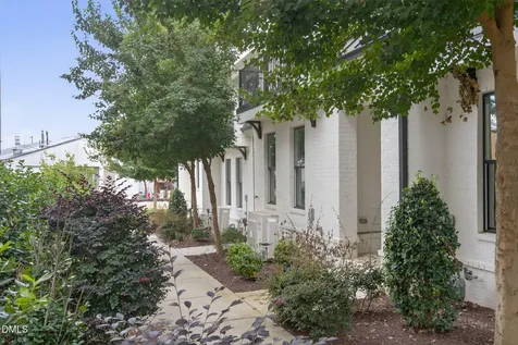 1610 Draper View Loop Raleigh NC 27608