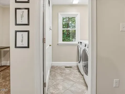 1428 Dixie Trail Raleigh NC 27607