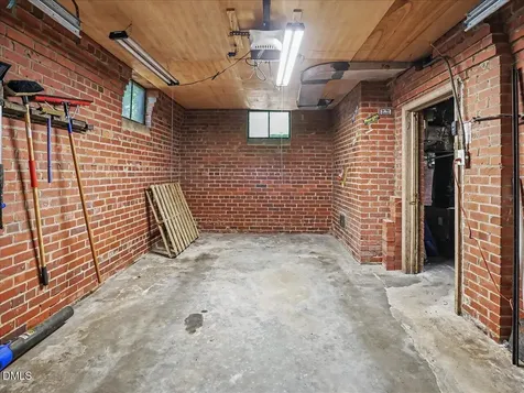1428 Dixie Trail Raleigh NC 27607