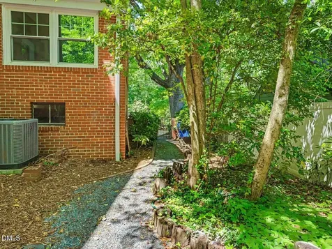 1428 Dixie Trail Raleigh NC 27607